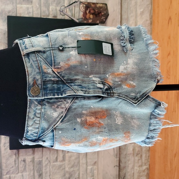 One Teaspoon by Revolve Denim Paint Splash Rocker Skirt. Size 26 - Picture 3 of 9